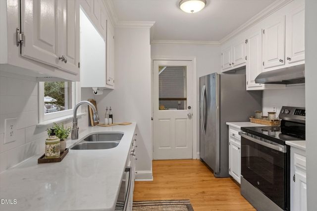 3305 E Jameson Road, Raleigh, NC 27604