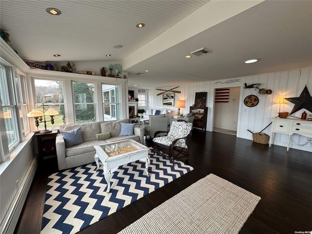 1100 Pine Avenue, Southold, NY 11971
