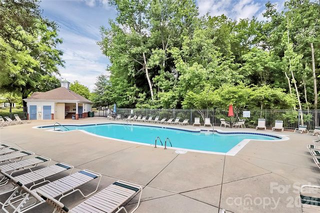 12939 Bullock Greenway Boulevard, Charlotte, NC 28277