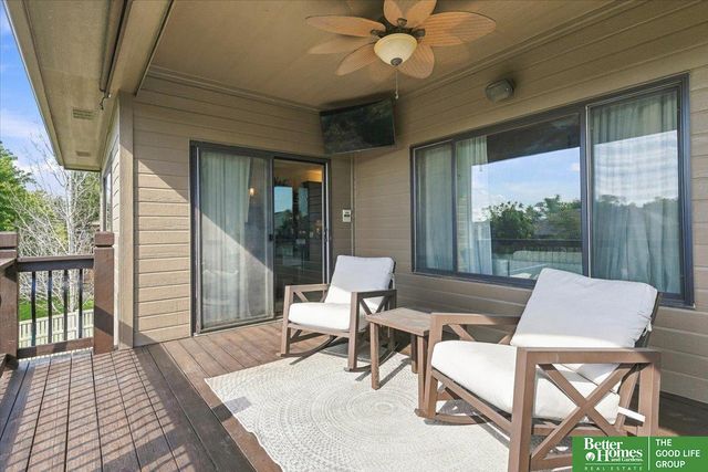 12504 S 81 Avenue, Papillion, NE 68046