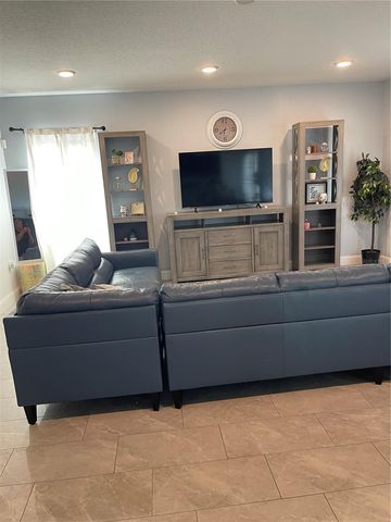 210 BIG SIOUX DRIVE, Kissimmee, FL 34759