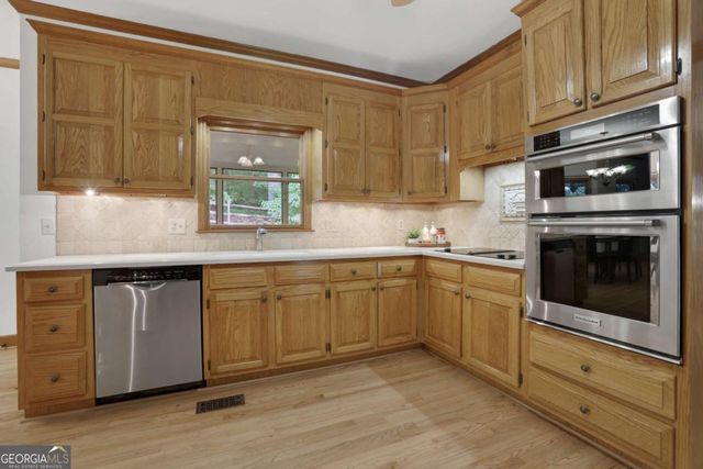 2405 Woodbridge Drive, Marietta, GA 30066
