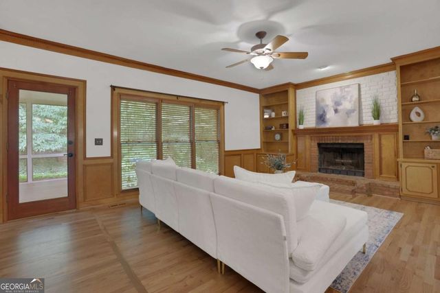 2405 Woodbridge Drive, Marietta, GA 30066