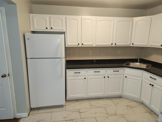 12 East 29th Street E, Brooklyn, NY 11226
