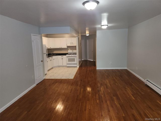 12 East 29th Street E, Brooklyn, NY 11226