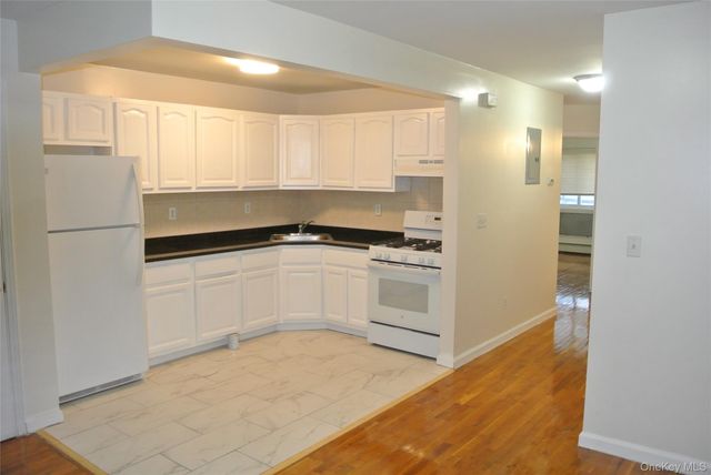 12 East 29th Street E, Brooklyn, NY 11226