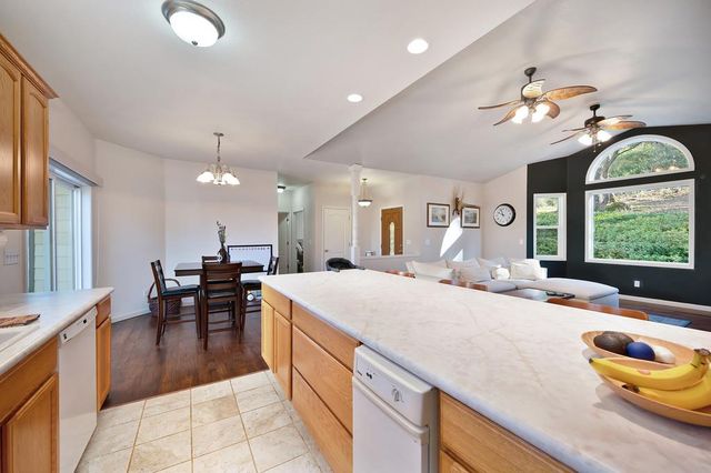 4830 Tomandee Ln, Shingle Springs, CA 95682