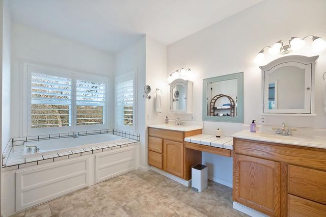 4830 Tomandee Ln, Shingle Springs, CA 95682