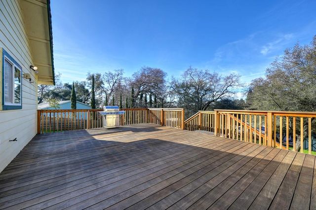 4830 Tomandee Ln, Shingle Springs, CA 95682