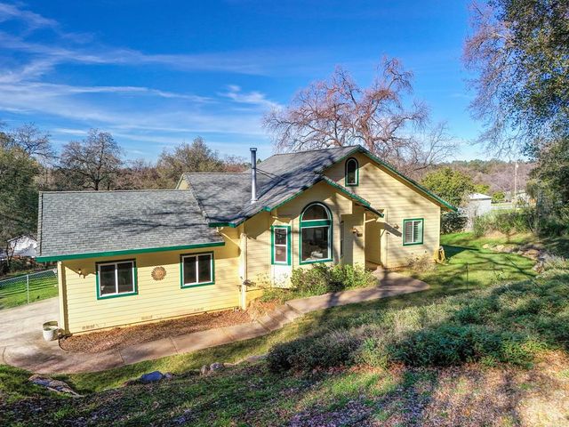 4830 Tomandee Ln, Shingle Springs, CA 95682
