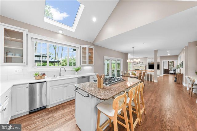 3507 RUNNYMEADE DR, Newtown Square, PA 19073