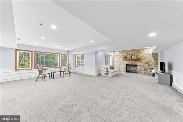 3507 RUNNYMEADE DR, Newtown Square, PA 19073