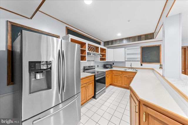 3507 RUNNYMEADE DR, Newtown Square, PA 19073