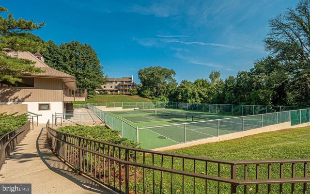 3507 RUNNYMEADE DR, Newtown Square, PA 19073