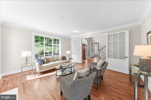 3507 RUNNYMEADE DR, Newtown Square, PA 19073