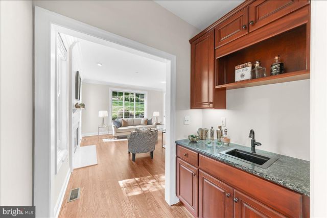 3507 RUNNYMEADE DR, Newtown Square, PA 19073