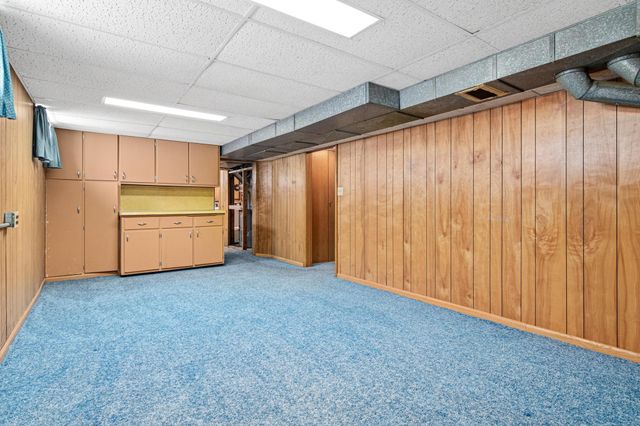1014 Idaho Avenue W, Saint Paul, MN 55117