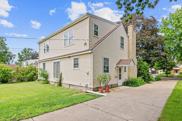 1014 Idaho Avenue W, Saint Paul, MN 55117
