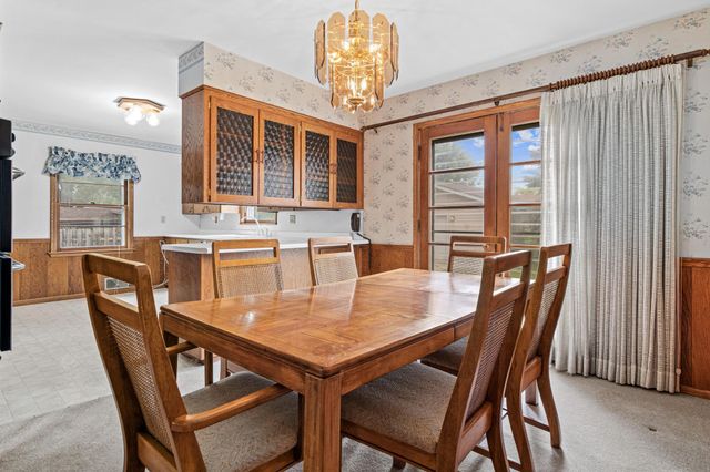 1014 Idaho Avenue W, Saint Paul, MN 55117