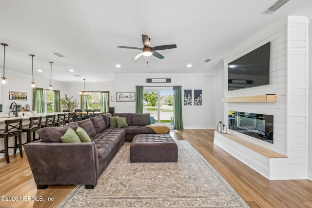 3515 OGLEBAY Drive, Green Cove Springs, FL 32043