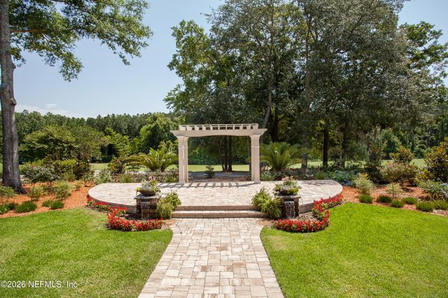 3515 OGLEBAY Drive, Green Cove Springs, FL 32043