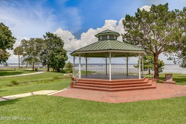 3515 OGLEBAY Drive, Green Cove Springs, FL 32043