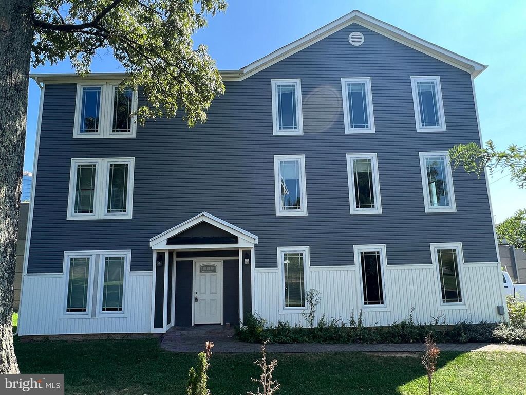 2623 STENHOUSE PL, Dunn Loring, VA 22027