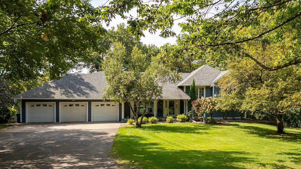 19701 Rush Street NW, Elk River, MN 55330