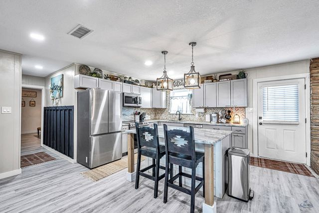 201 Flowers Rd, Big Spring, TX 79720