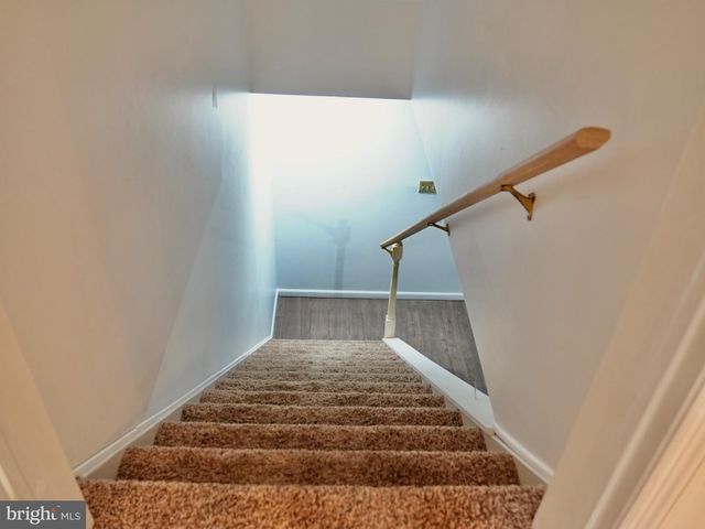 69 ENGLISH DR, Palmyra, PA 17078