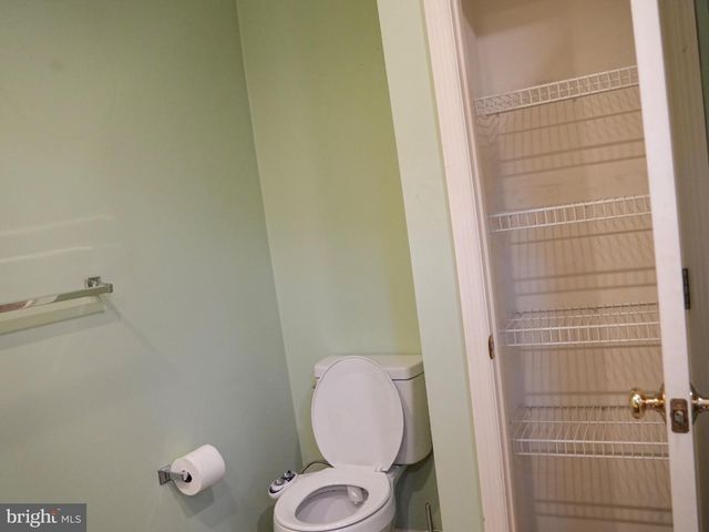 69 ENGLISH DR, Palmyra, PA 17078