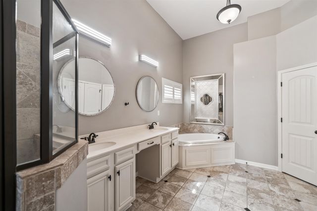 9949 OBAN DR, Cordova, TN 38016