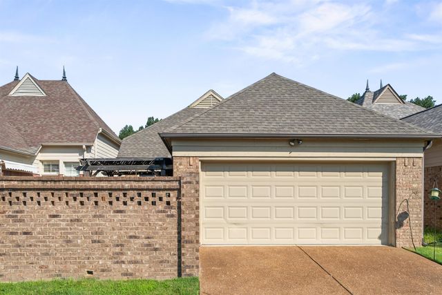 9949 OBAN DR, Cordova, TN 38016