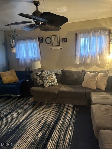 3268 Sheridan Road, Youngstown, OH 44502