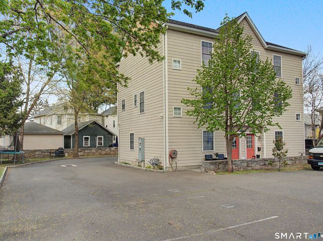 10 Elm Street, Norwalk, CT 06850