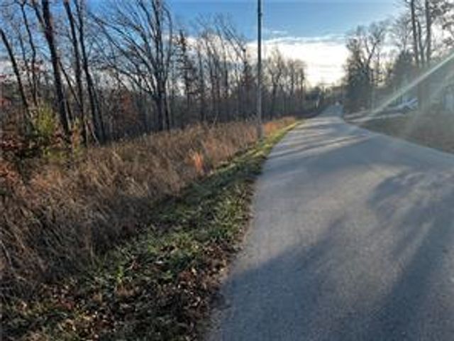 Selkirk Drive, Bella Vista, AR 72715