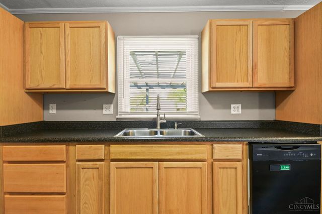 100 Arcadia Drive, Middletown, OH 45042