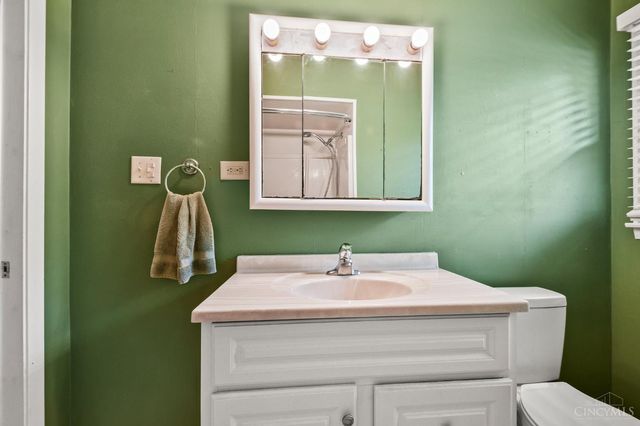 100 Arcadia Drive, Middletown, OH 45042