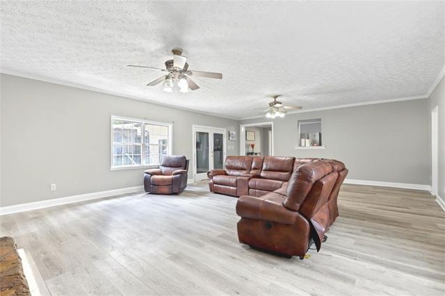 307 Elizabeth Lane, Griffin, GA 30223
