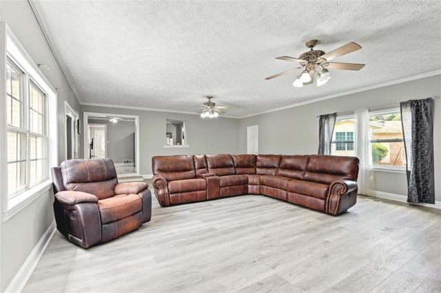 307 Elizabeth Lane, Griffin, GA 30223
