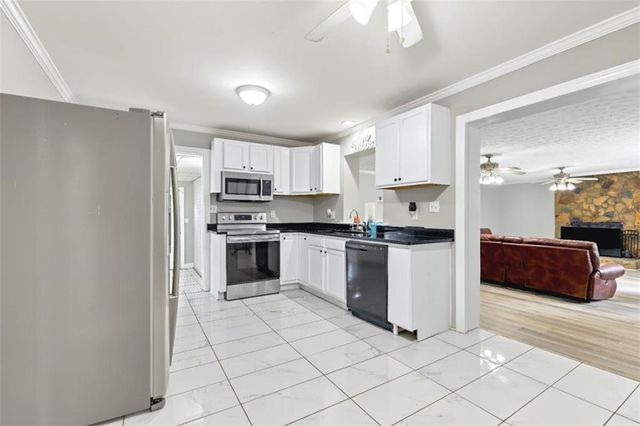 307 Elizabeth Lane, Griffin, GA 30223