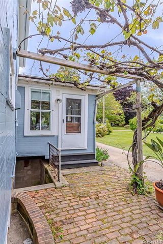 630 New Suffolk Road, Cutchogue, NY 11935