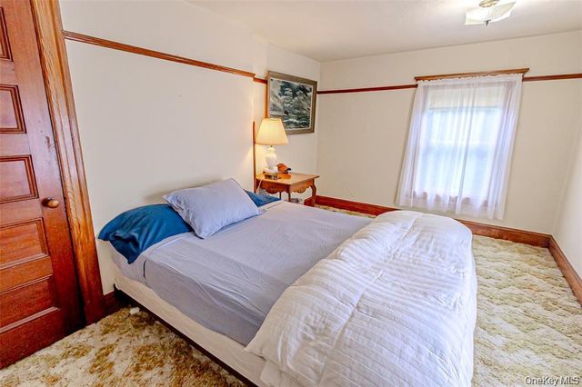 630 New Suffolk Road, Cutchogue, NY 11935