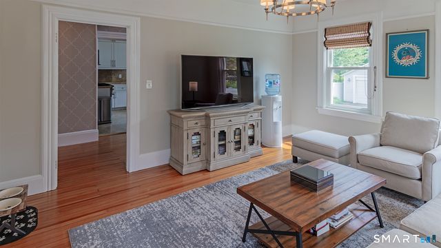 223 West Avenue, Darien, CT 06820