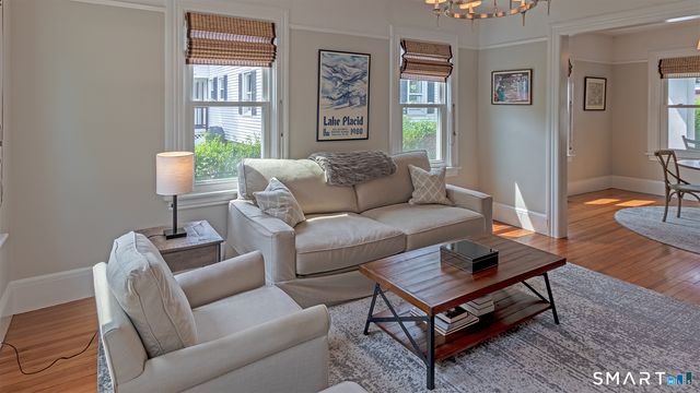 223 West Avenue, Darien, CT 06820