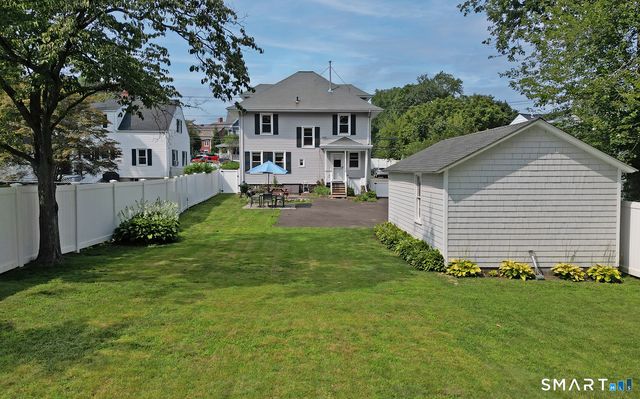 223 West Avenue, Darien, CT 06820