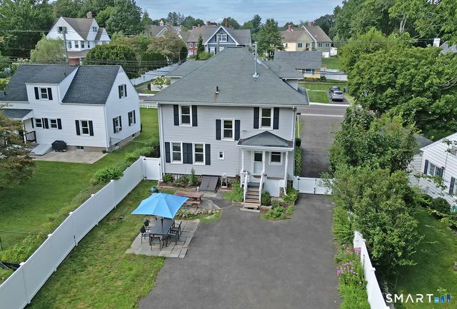 223 West Avenue, Darien, CT 06820