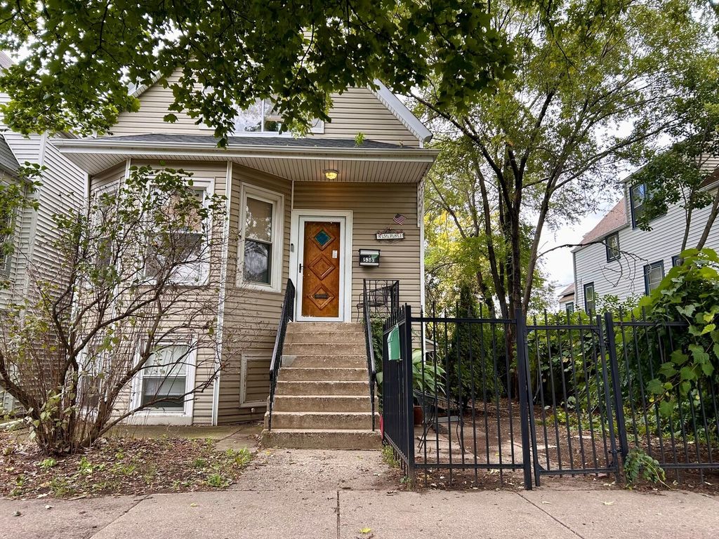 5381 N Bowmanville Avenue, Chicago, IL 60625 — photo 2