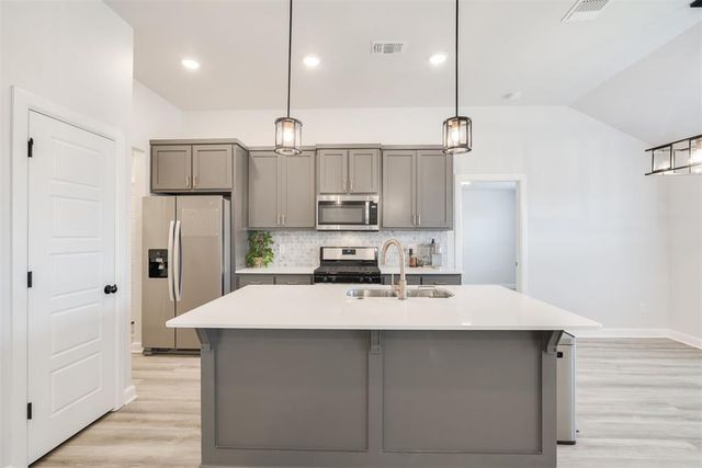 601 Blue Fish Road, Norman, OK 73069