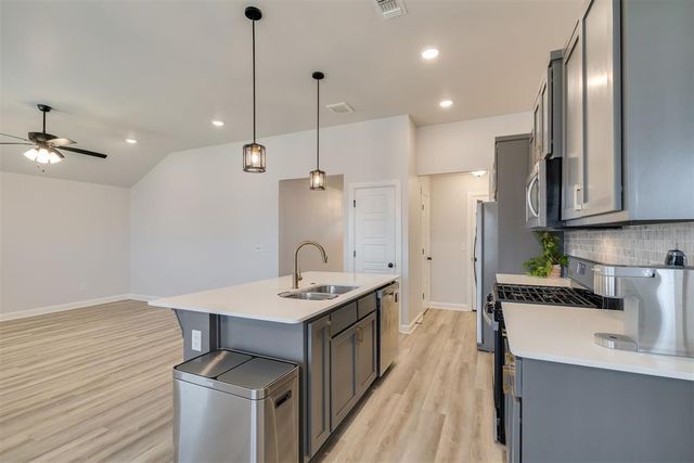 601 Blue Fish Road, Norman, OK 73069